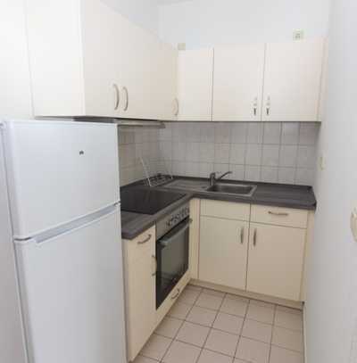 ** Charmantes 1,5-Zimmer-Appartment mit Einbauküche in zentrumsnaher Lage ***