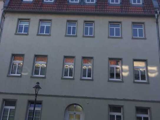 hübsche 2-Zimmer-Erdgeschosswohnung mit Balkon in Zwickau