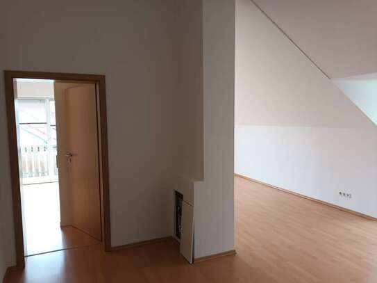 2-Zimmer-Dachgeschosswohnung mit Dachgauben