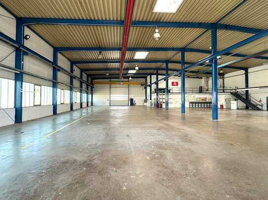 7340 m² Grund, 1320 m² Warmhalle mit Büros, 5 t Kranbahn, 6120 m² Freifl. in Gera nahe A4 zur Miete