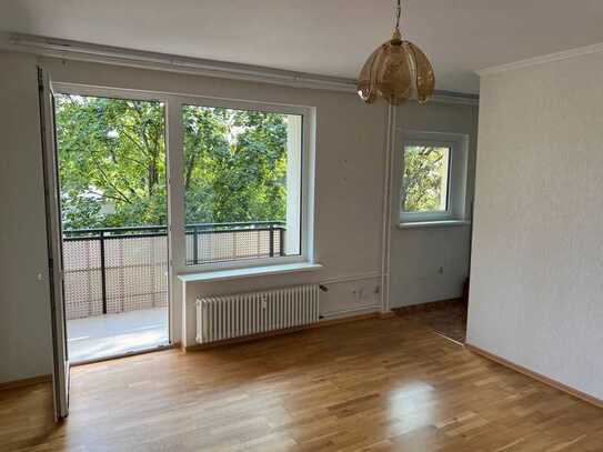 Sehr helle 1-Zimmer-Wohnung mit Balkon. Privat. Provisionsfrei