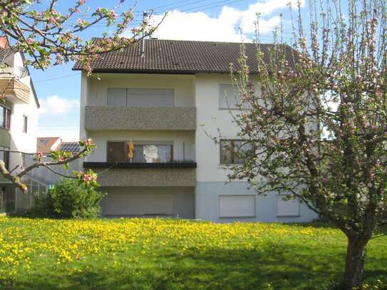 Schöne 4-Zimmer-Wohnung mit Balkon und EBK in Friolzheim