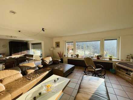 *Top Lage in Stuttgart* 155m² Wohnfläche / 465m² Gartengrundstück