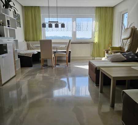 PRIVATVERKAUF! Moderne, helle 3-Zimmerwohnung mit wunderschönem Ausblick in Murr