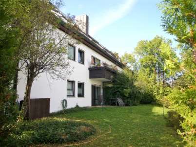 Stilvolle 1-Zimmer-Wohnung mit Balkon in München Hadern