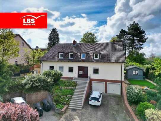 Ideal für die kleine Familie: Etagenwohnung in zentraler Lage mit Garage und Garten...