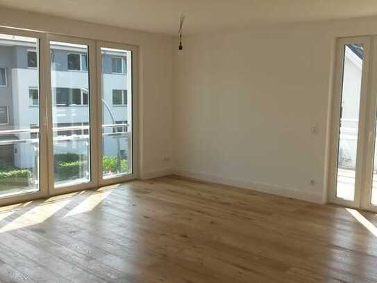 Moderne 2-Zimmer-Wohnung mit EBK, geh. Ausstattung und Balkon