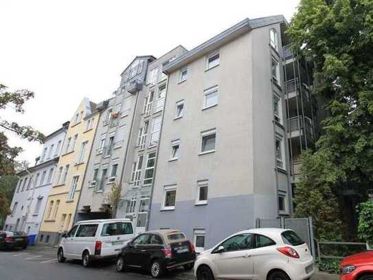 Möblierte, gepflegte 1-Zimmer-Wohnung mit Balkon und Einbauküche in Bonn