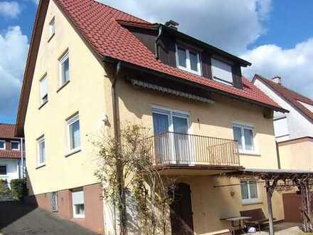Nettes Haus mit großem Grundstück
