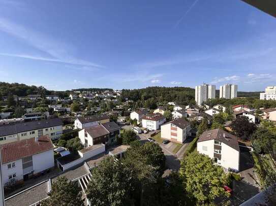 Schöne 3,5-Zimmer-Wohnung mit Einzelgarage zum Kauf (von Privat ohne Maklergebühr)