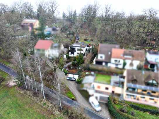 Idyllisches, energieeffizientes Traumhaus in sonniger Südhanglage nahe Langenzenn