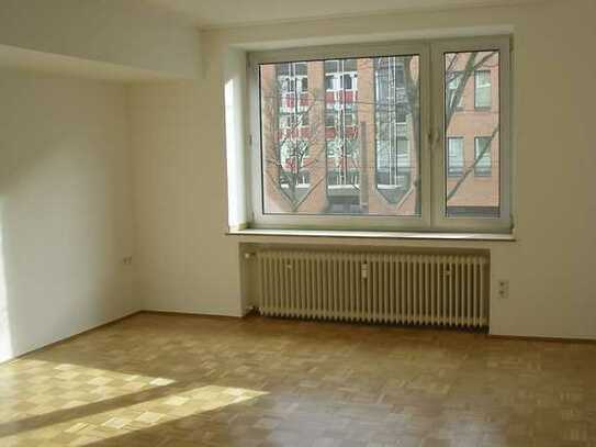 Schönes 1-Zimmer Single Appartment mit seperater Küche