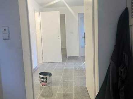 Moderne Souterrain-Wohnung mit 3 Zimmern in erstklassiger Lage in Bad Vilbel