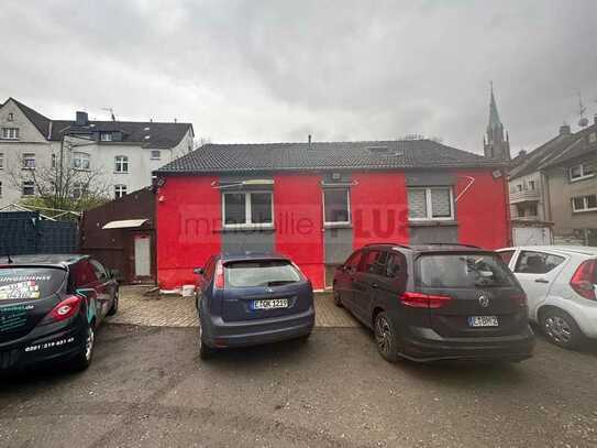 Familien Willkommen! Freistehendes Einfamilienhaus in E-Borbeck Mitte mit renovierungsbedarf