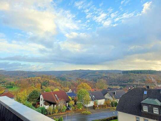 ***2-3-Zimmer-DG-Whg in Stüttinghausen mit traumhaftem Ausblick ***