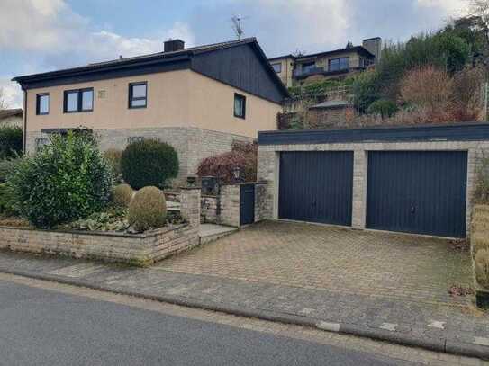 gepflegter Bungalow in ruhiger Höhenlage