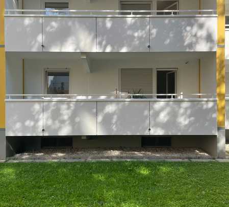 Stilvolle 1,5-Zimmer-Wohnung mit Balkon und EBK in München Perlach