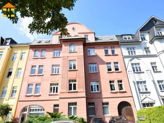 Schicke Maisonette-Wohnung mit Balkon, Abstellkammer und Einbauküche in Stadtparknähe!