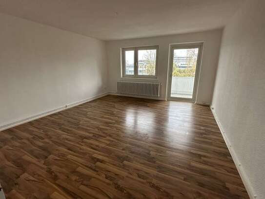 Zentrale 2 Zimmer Wohnung mit Balkon