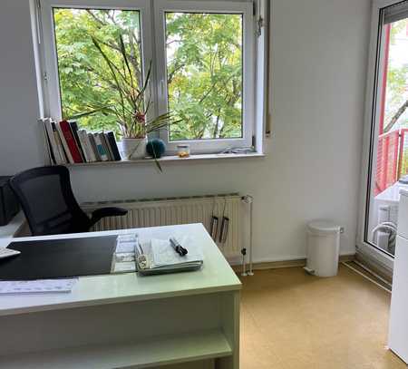 Büro/Praxis in Bockenheim zu vermieten