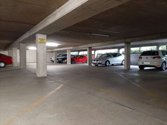 NEU: Tiefgaragenstellplatz in Hannover-List