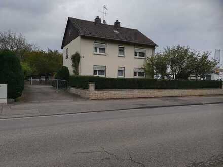 2 Familienhaus mit 8-Zimmer in Bad Bergzabern