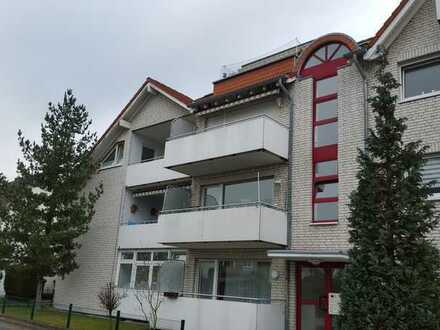 Attraktive 2-Zi-Wohnung mit zwei Balkonen und EBK in Köln-Grengel