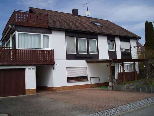 Freundliche 4-Zimmer-Erdgeschosswohnung mit Balkon in Stockach-Raithaslach