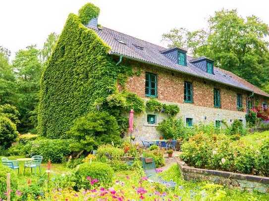 Hausteil/Maisonette-Wohnung mit Garten