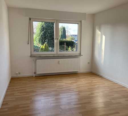 modernisierte sonnige 3-Zimmer-Paterrewohnung in Oberhausen