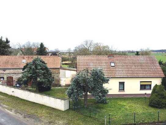 Haus auf dem Lande... mit viel Platz - sucht neue Familie