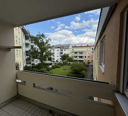 ZUR SELBSTVERWIRKLICHUNG - 3 Zimmer Wohnung in Obergiesing