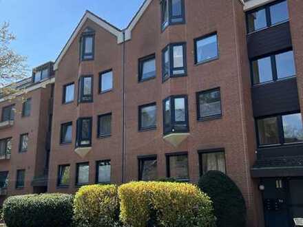 Hannover-Kleefeld: Klasse Wohnung mit Balkon in bester Lage - Nähe MHH - Keller + Garage!