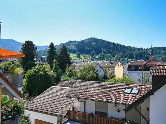 Interessante Dachgeschosswohnung mitten in der Stadt