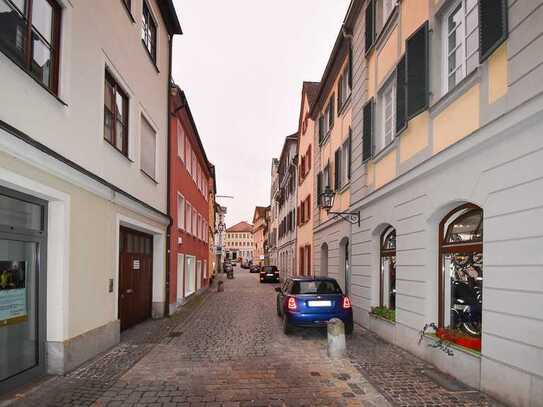 Preisreduziert - Vermietetes Wohn- und Geschäftshaus mit guter Rendite in Ansbach Innenstadt