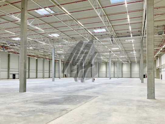 NEUBAU ✓ 24/7 ✓ RAMPE + EBEN ✓ Lager-/Logistik (4.000 m²) & Büro (500 m²)