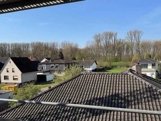 Neubau-Erstbezug mit Balkon in Rheinnähe: Stilvolle 3- und 2-Raum-Wohnungen in Niederkassel-Rheidt