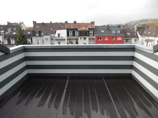 4-Zimmer-Wohnung in Wuppertal (Nächstebreck/Wichlinghausen) mit großer Dachterrasse