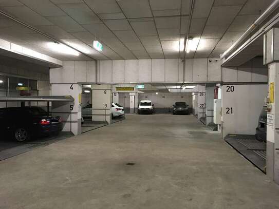 PKW Tiefgaragenstellplatz im Zentrum von Krefeld