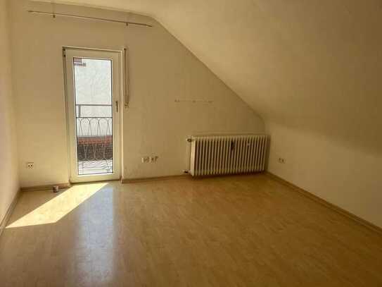 Freundliche 2-Zimmer-Singlewohnung mit Balkon und Küchenzeile in Bad Orb