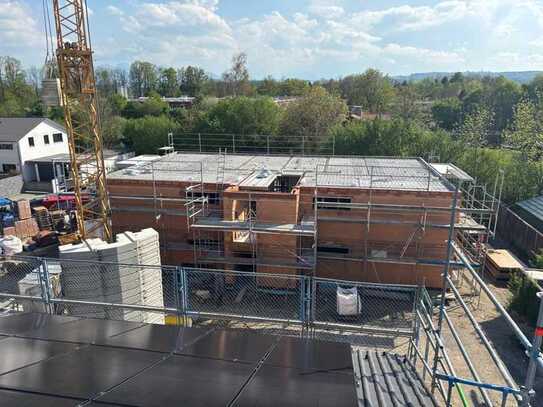 Herrliche 4 Zimmer EG Wohnung mit großem Gartenanteil in Süd-West Ausrichtung, Baubeginn erfolgt