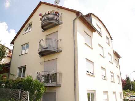 Gepflegte 4-Zimmer-Wohnung inklusive Tiefgaragenstellplatz in guter&ruhiger Lage in Bad Mergentheim