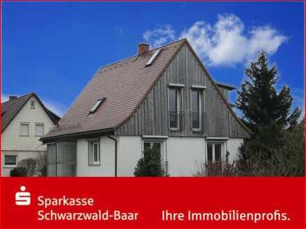 Einfamilienhaus mit Garage