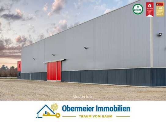 Gewerbeflächen ab 800 m² mit moderner Infrastruktur und direkter Autobahnanbindung