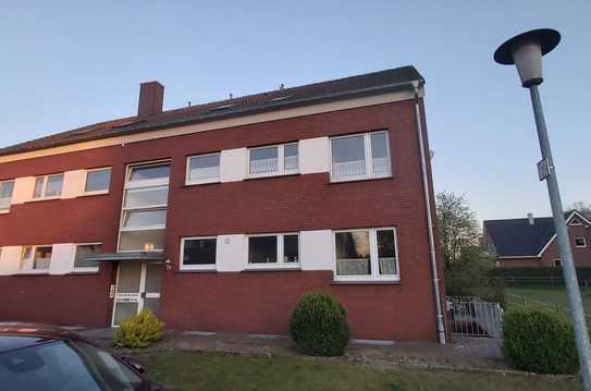 Freundliche 3-Zimmer-Hochparterre-Wohnung mit Balkon in Langen