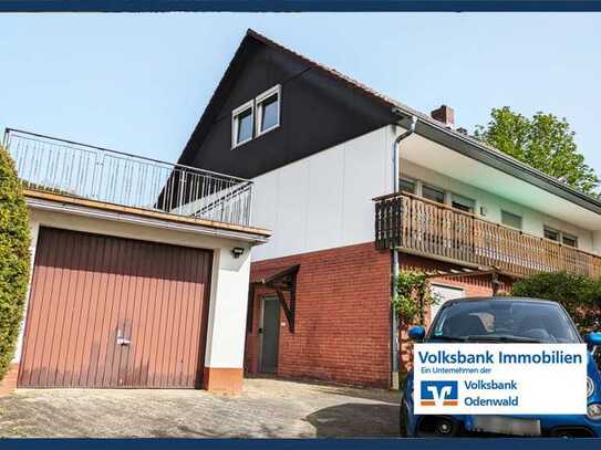 Einfamilienhaus mit ELW und Ausbaureserve sowie tollem Garten-Grundstück – in Feldrandlage!