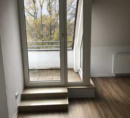 2-Zimmer-Wohnung mit Balkon sofort verfügbar