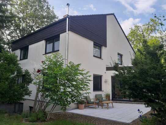 Freistehendes Ein-/Zweifamilienhaus am Feldrand in Brauweiler