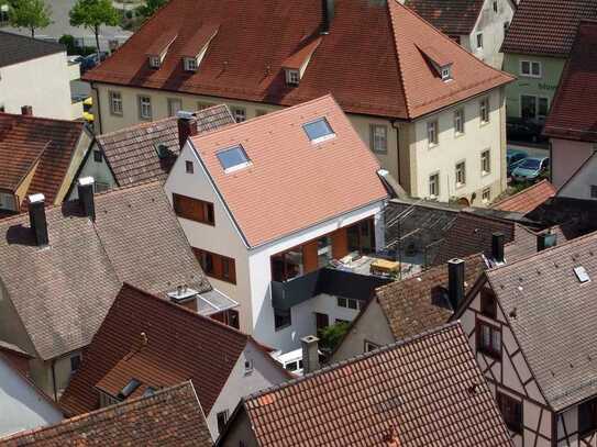 Charmantes Stadthaus im Herzen von Weikersheim, hochwertig renoviert, mit Garage und Terrasse!