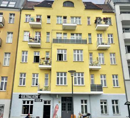 Schöne, sanierte Altbauwohnung mit Weitblick in absoluter Top Lage!